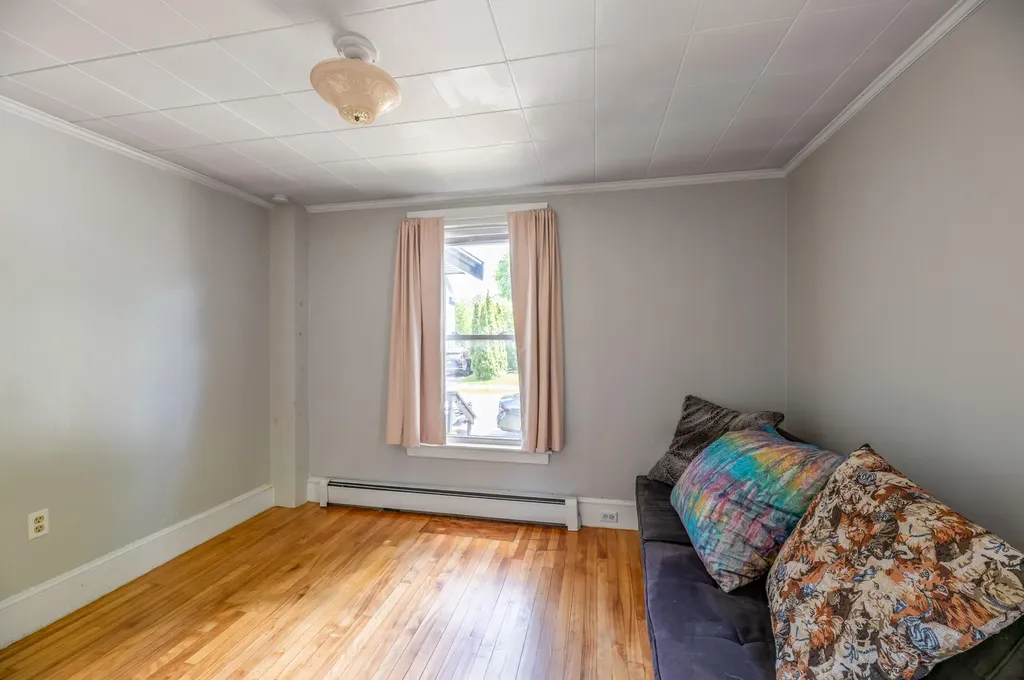 53 Linden Street Bangor ME 04401