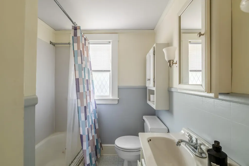 53 Linden Street Bangor ME 04401