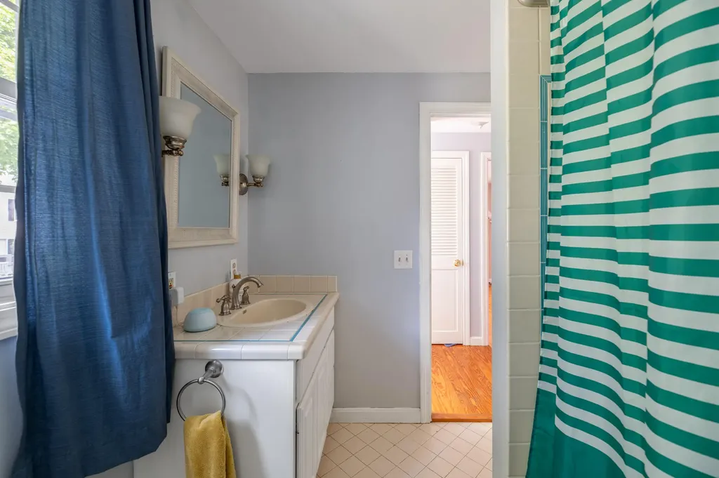 53 Linden Street Bangor ME 04401