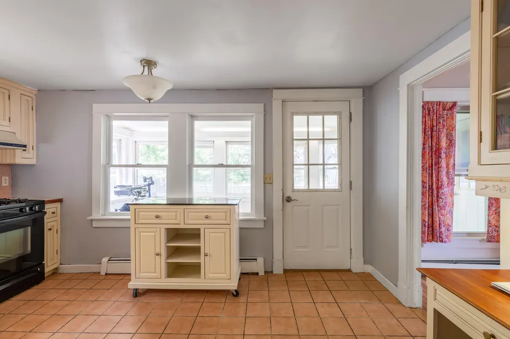 53 Linden Street Bangor ME 04401