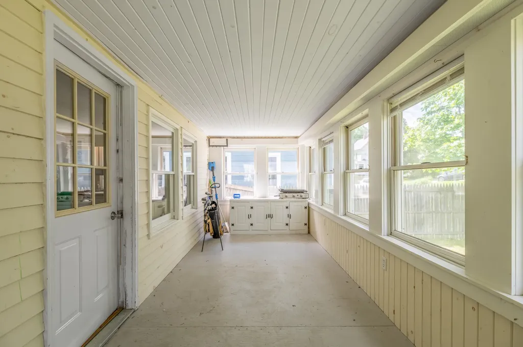 53 Linden Street Bangor ME 04401