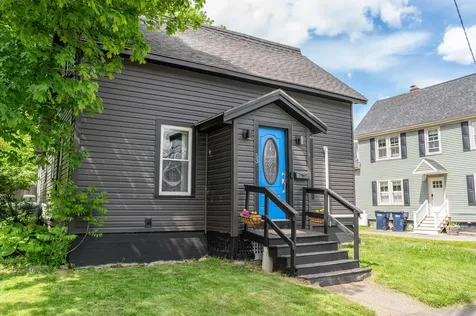 53 Linden Street Bangor ME 04401