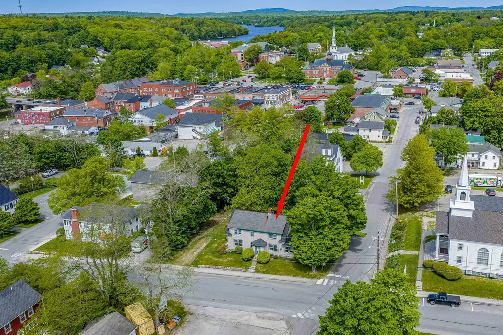 24 Pine Street Ellsworth ME 04605