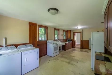 24 Pine Street Ellsworth ME 04605