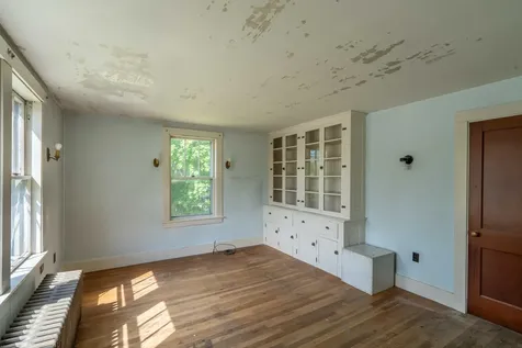 24 Pine Street Ellsworth ME 04605