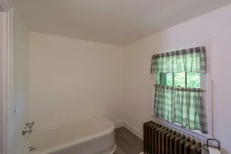 24 Pine Street Ellsworth ME 04605