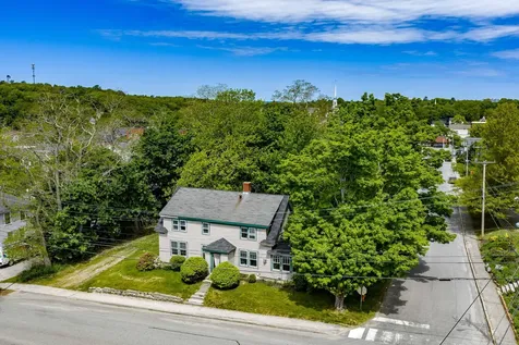 24 Pine Street Ellsworth ME 04605