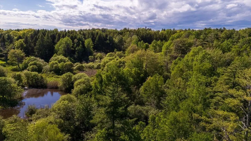 Map 20 Lot 14-10 Iron Tree Street South Thomaston ME 04858