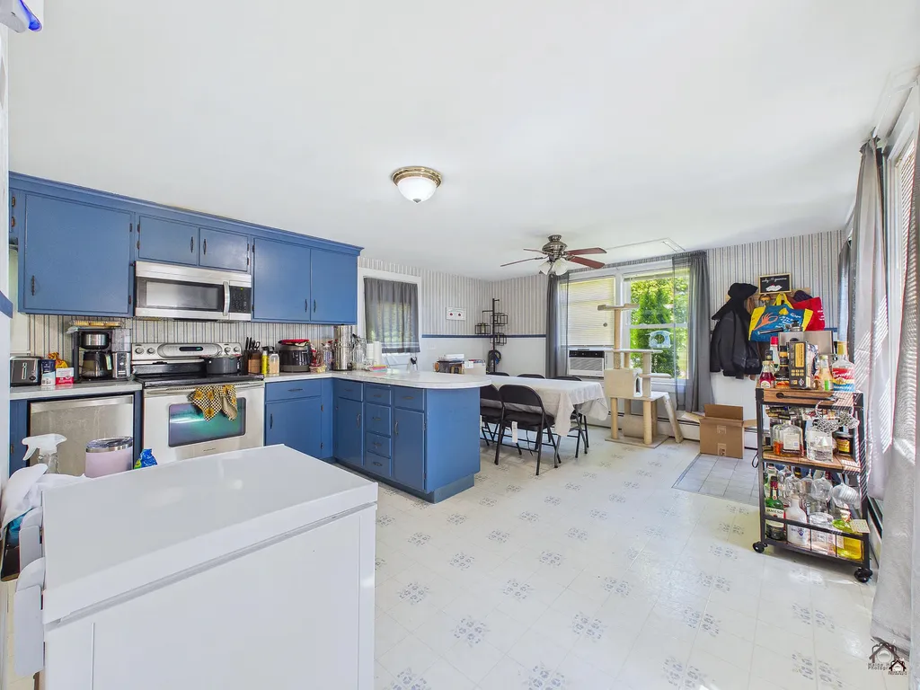 1 Janabye Lane Hallowell ME 04347