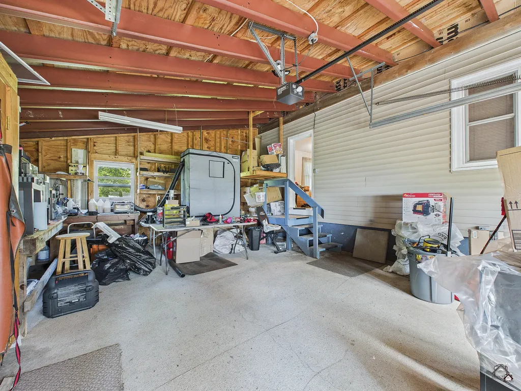 1 Janabye Lane Hallowell ME 04347