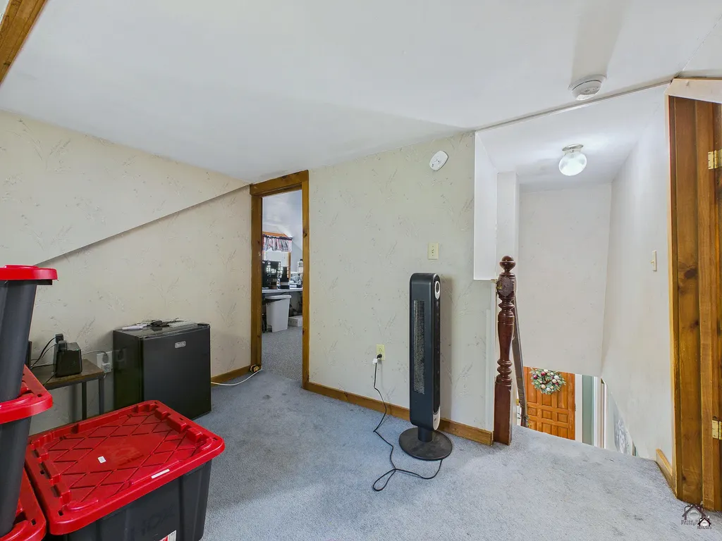 1 Janabye Lane Hallowell ME 04347