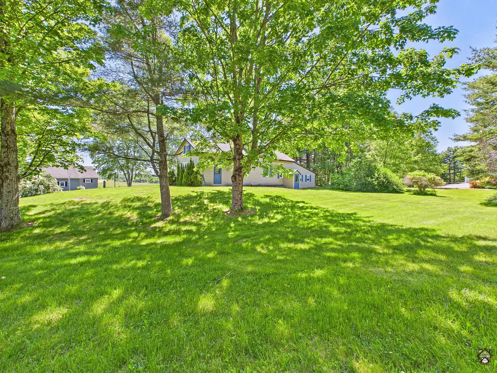 1 Janabye Lane Hallowell ME 04347