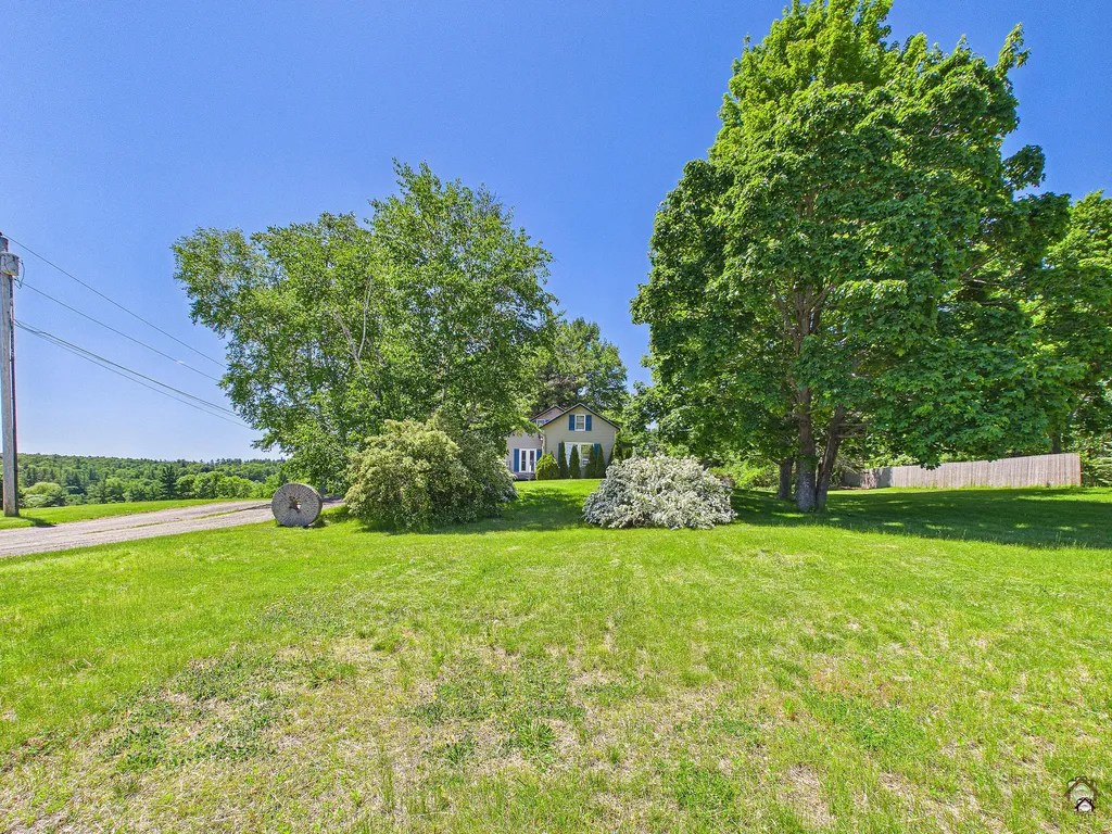 1 Janabye Lane Hallowell ME 04347