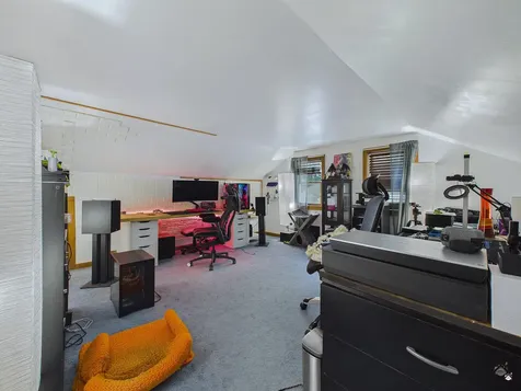 1 Janabye Lane Hallowell ME 04347