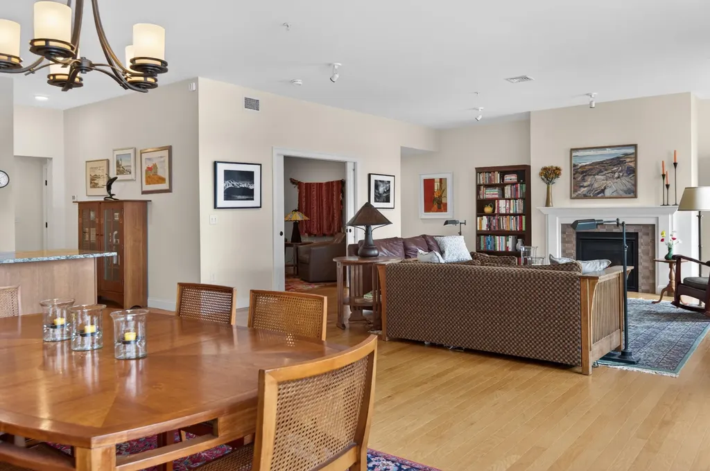 285 Front Street Bath ME 04530
