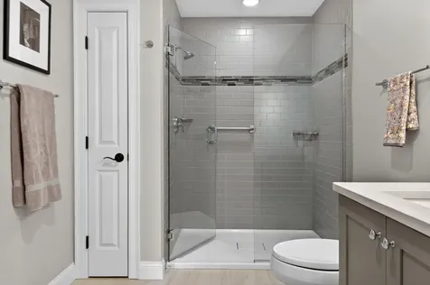 285 Front Street Bath ME 04530