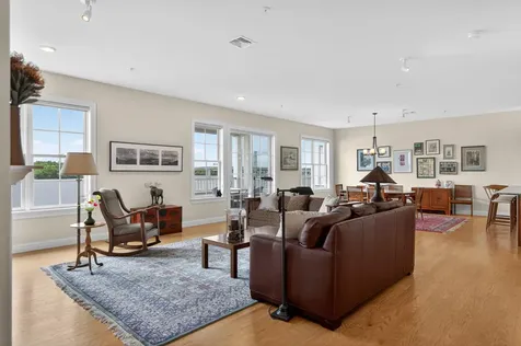 285 Front Street Bath ME 04530