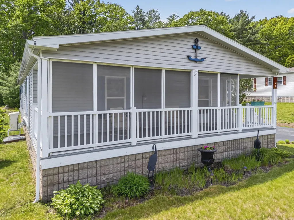 120 Fleetwood Drive Wells ME 04090