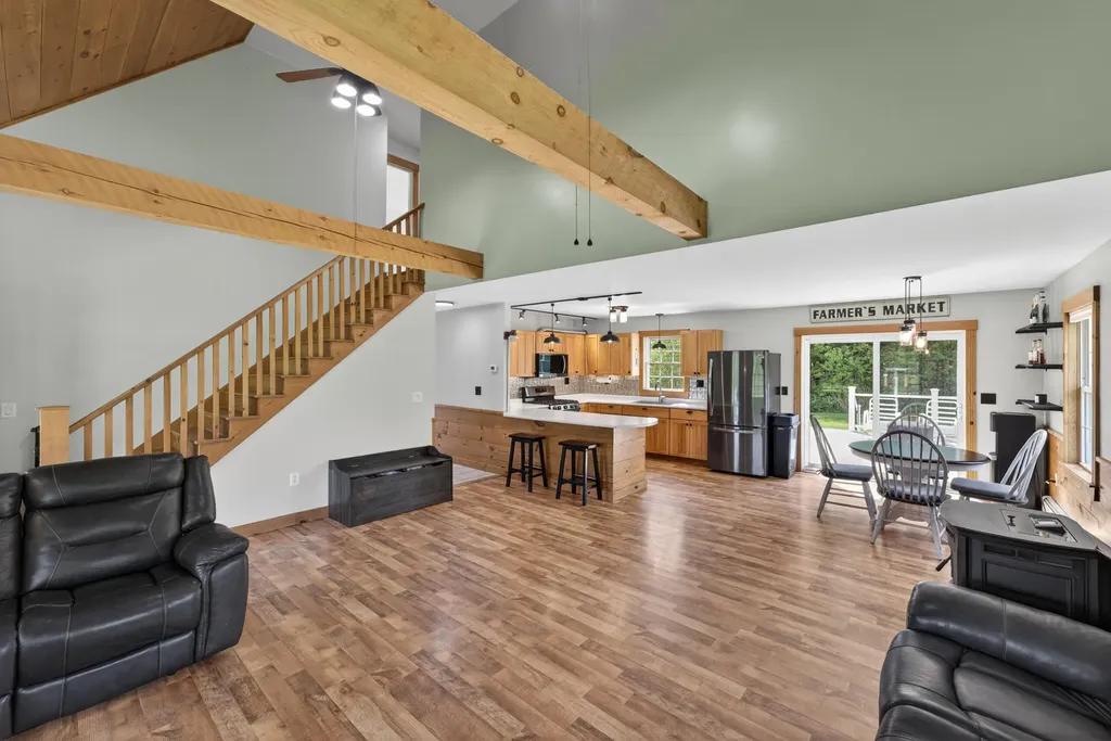 30 Emery Lane West Gardiner ME 04345