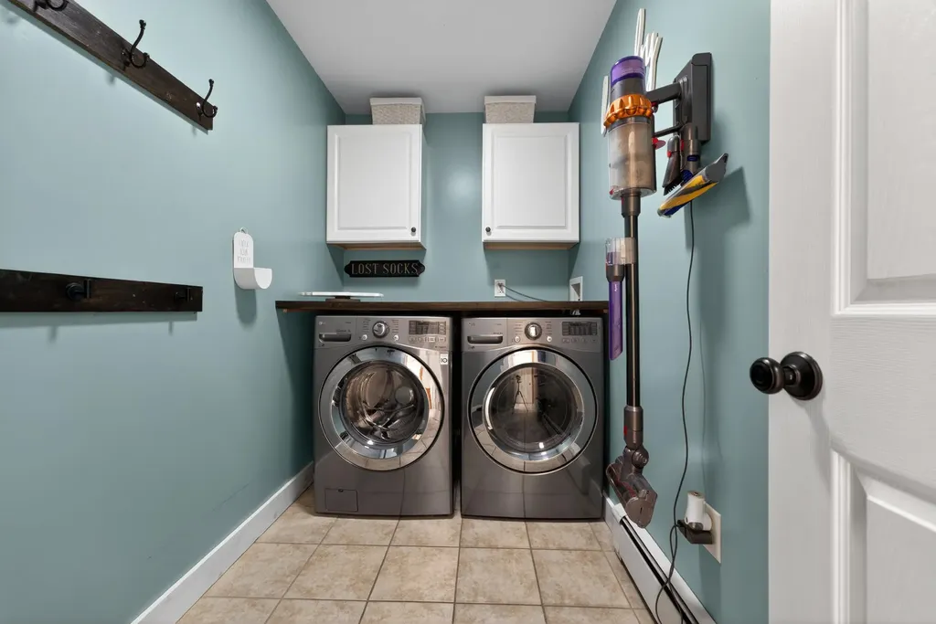 30 Emery Lane West Gardiner ME 04345