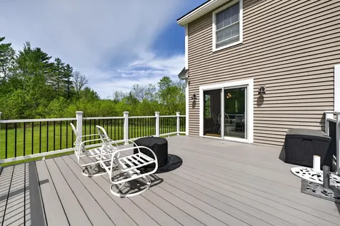 30 Emery Lane West Gardiner ME 04345