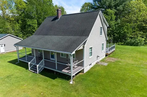 30 Emery Lane West Gardiner ME 04345