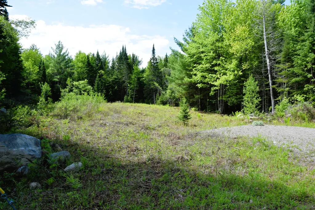 M10 L30 9 & 9a Birch Lane Canaan ME 04924