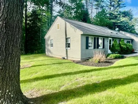 63 Rebecca Lane Yarmouth ME 04096