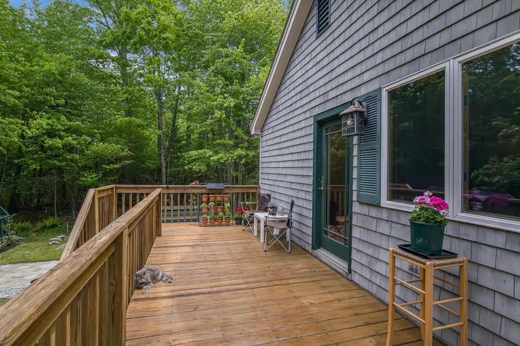 8 Bonny Eagle Pond Road Standish ME 04084