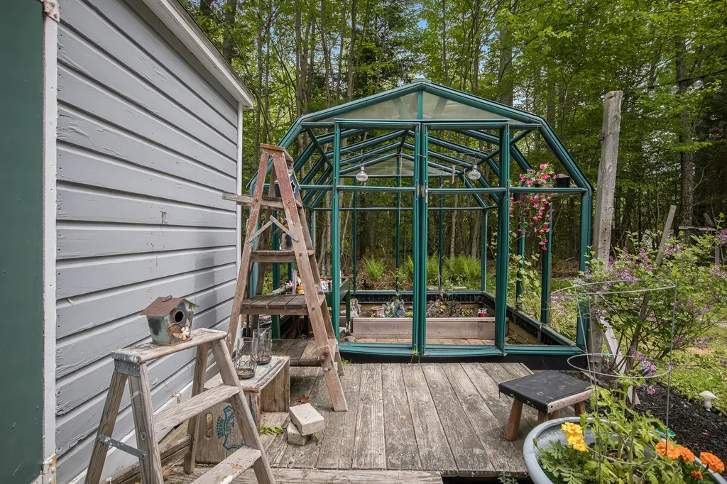 8 Bonny Eagle Pond Road Standish ME 04084