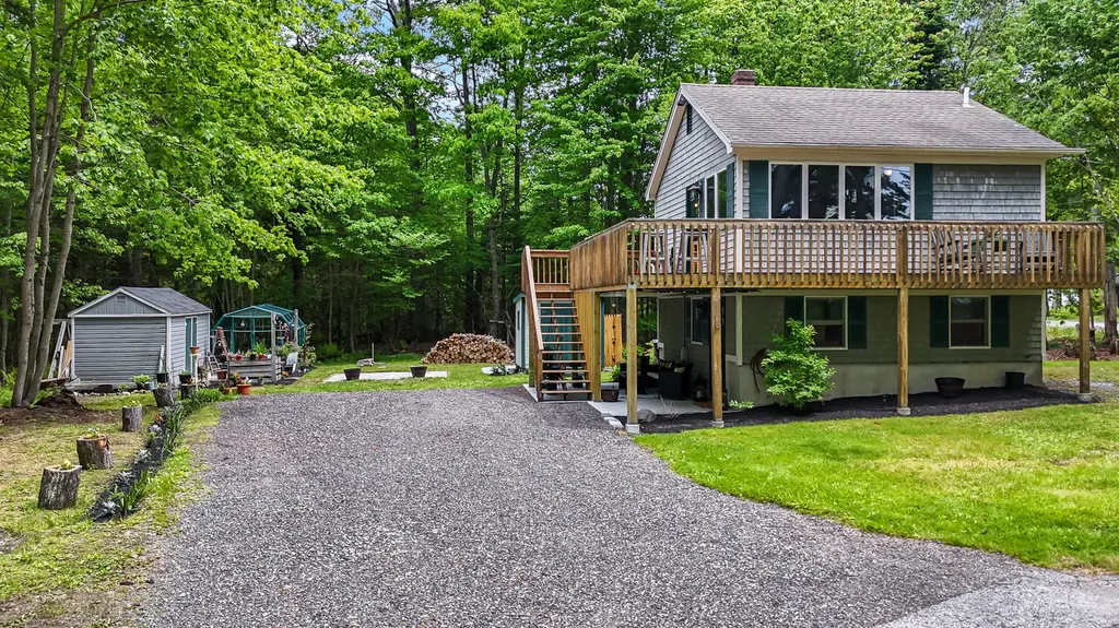 8 Bonny Eagle Pond Road Standish ME 04084