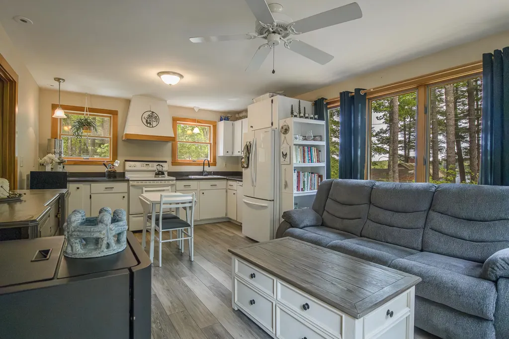 8 Bonny Eagle Pond Road Standish ME 04084