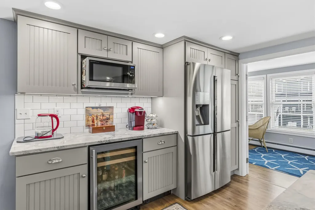 30 Parlin Drive York ME 03909