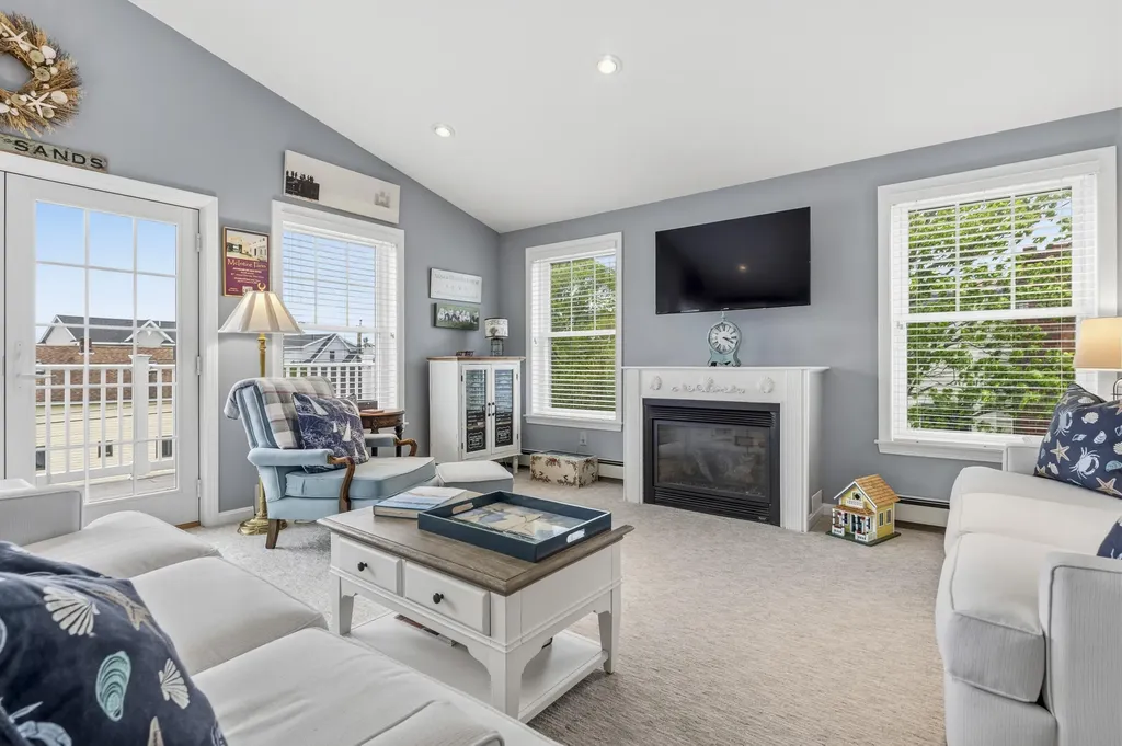 30 Parlin Drive York ME 03909