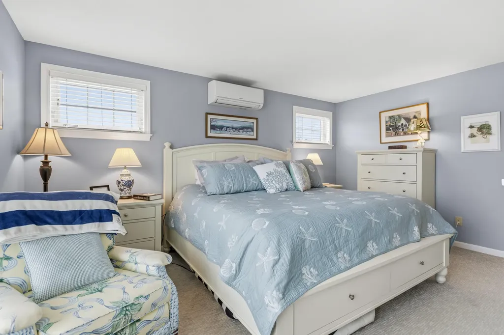 30 Parlin Drive York ME 03909