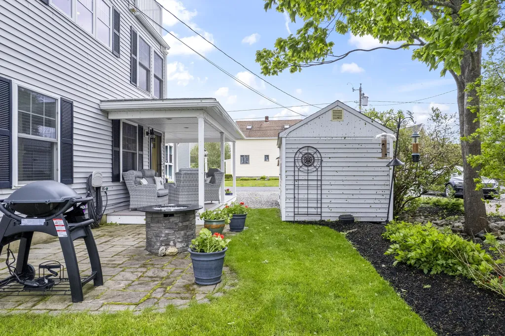 30 Parlin Drive York ME 03909