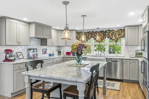 30 Parlin Drive York ME 03909