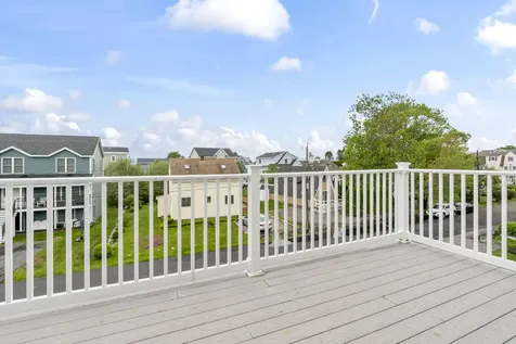 30 Parlin Drive York ME 03909
