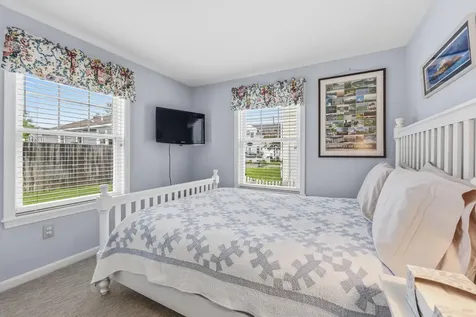 30 Parlin Drive York ME 03909