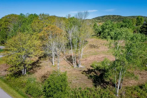 7 Highfields Lane Northport ME 04849