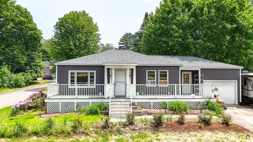 38 Mary Carroll Street Auburn ME 04210