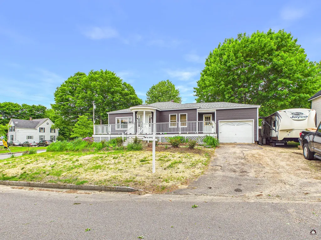 38 Mary Carroll Street Auburn ME 04210