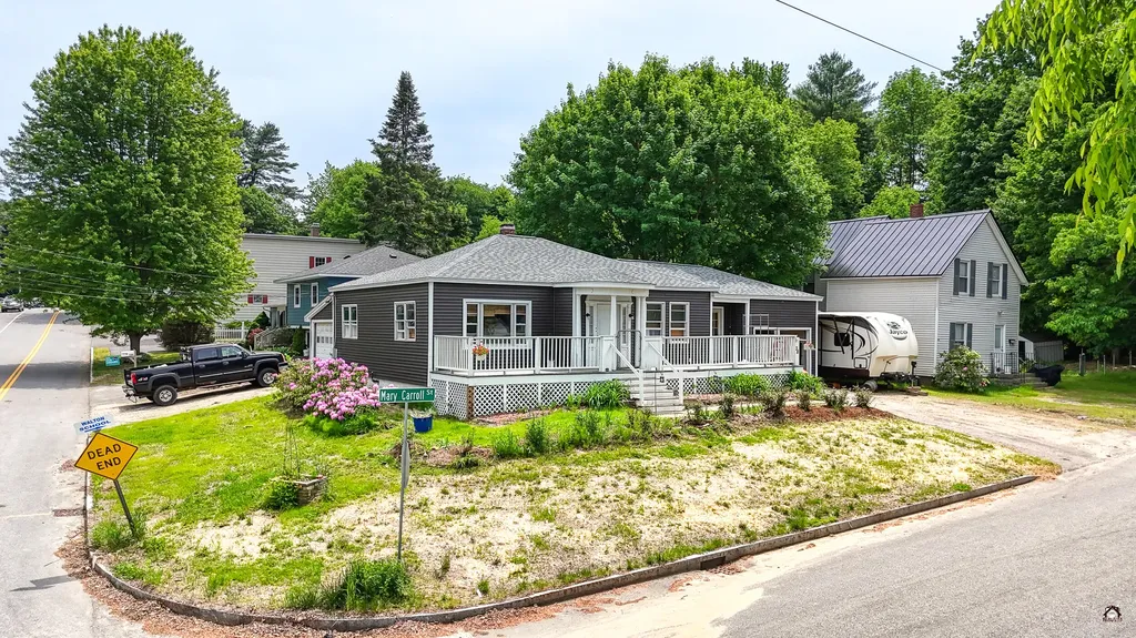 38 Mary Carroll Street Auburn ME 04210