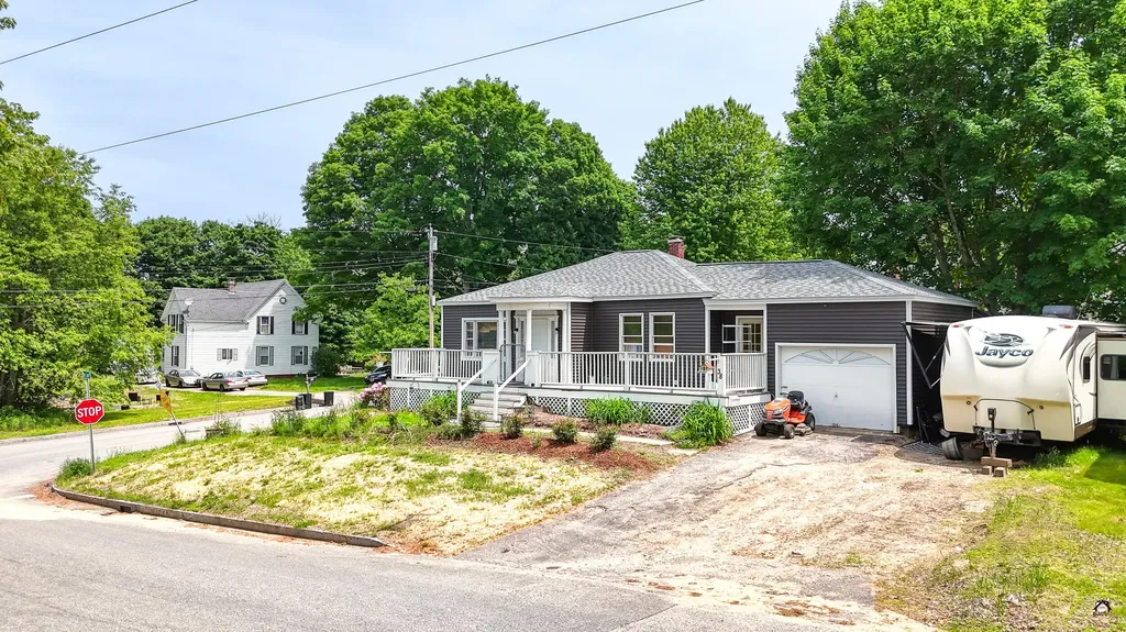 38 Mary Carroll Street Auburn ME 04210