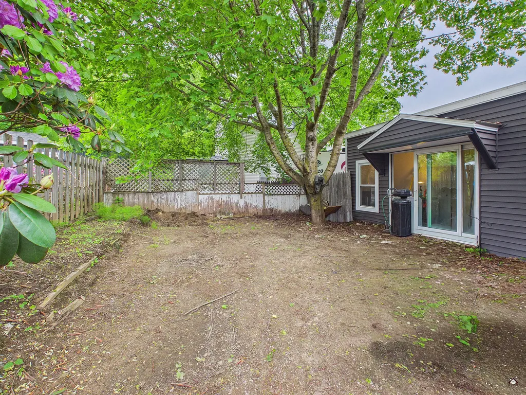 38 Mary Carroll Street Auburn ME 04210