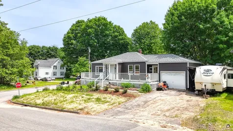 38 Mary Carroll Street Auburn ME 04210