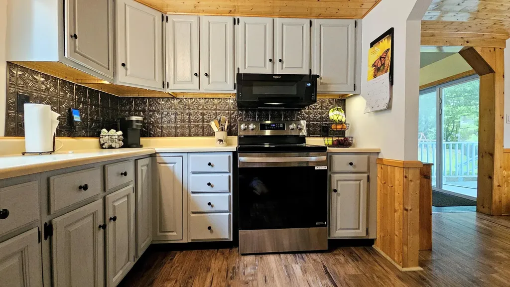 77 Maple Street Farmingdale ME 04344