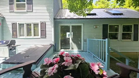 77 Maple Street Farmingdale ME 04344