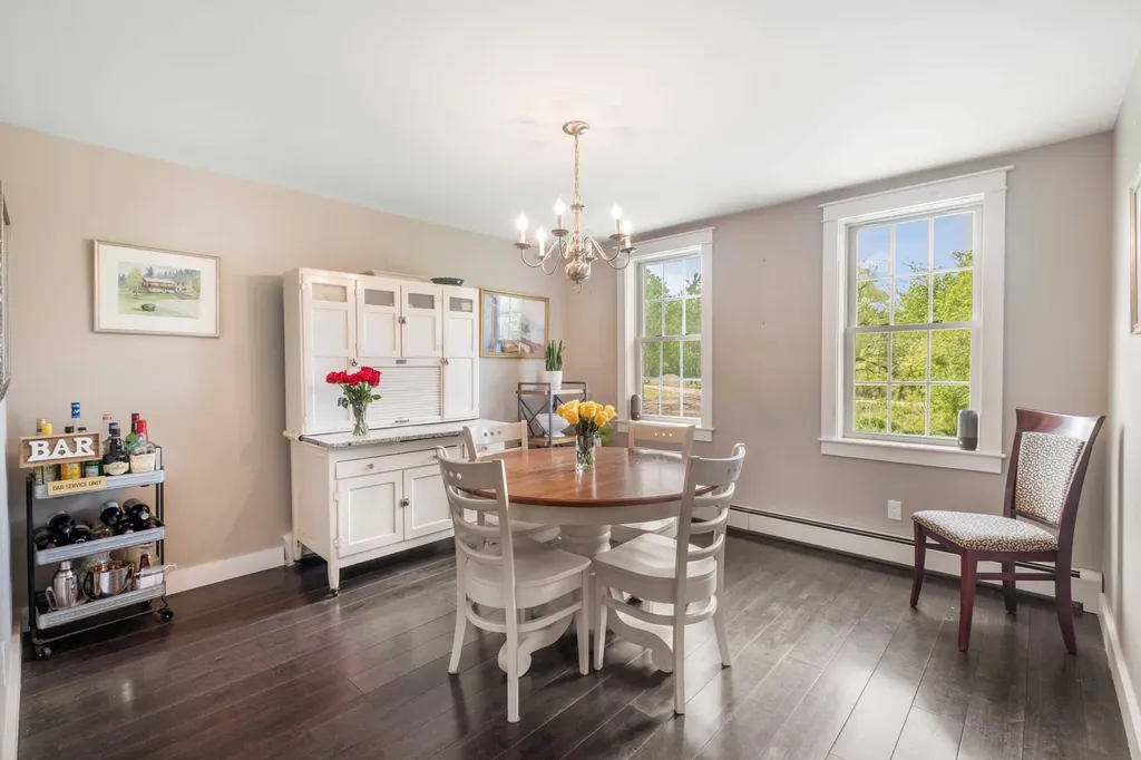 23 Adams Drive Kittery ME 03904