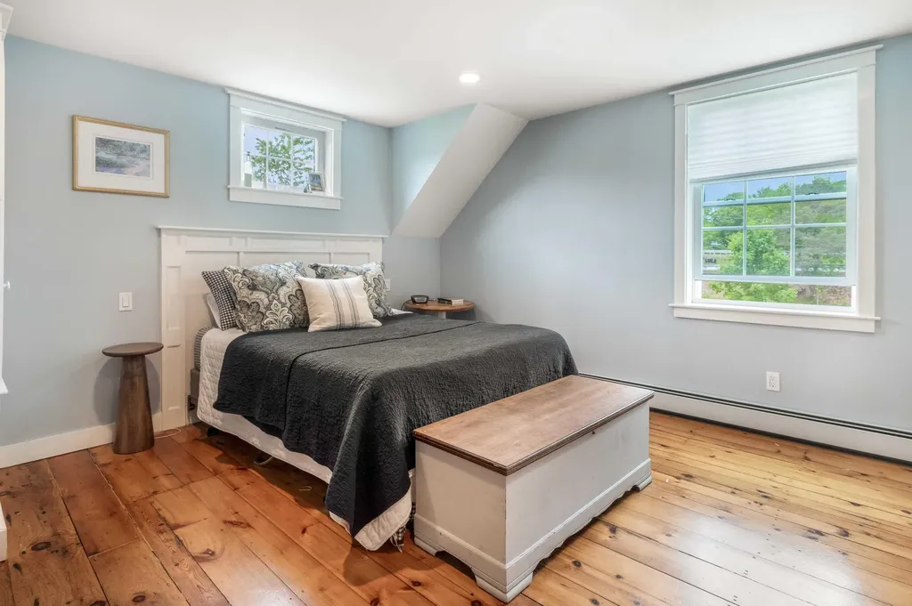 23 Adams Drive Kittery ME 03904